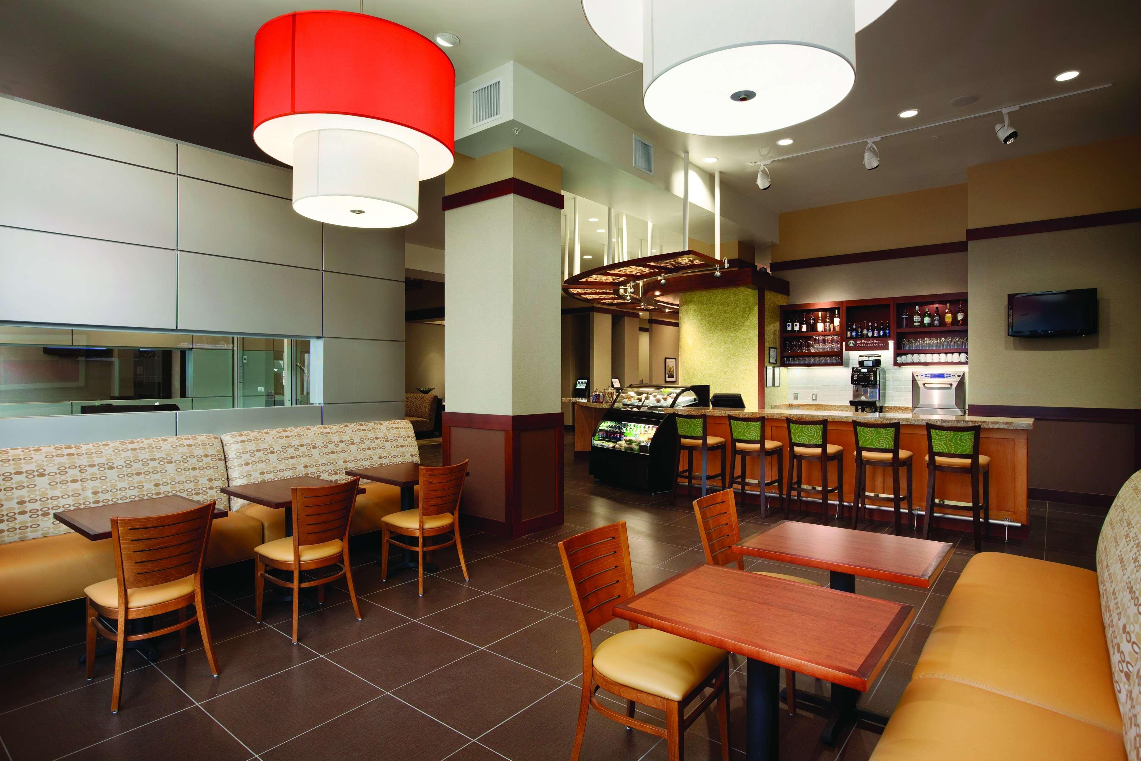 Hyatt Place Des Moines Downtown Exterior foto